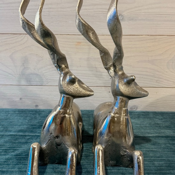 Vintage Silver Metal Gazelle Large Figurines Home Decor Christmas Decor - Picture 3 of 9
